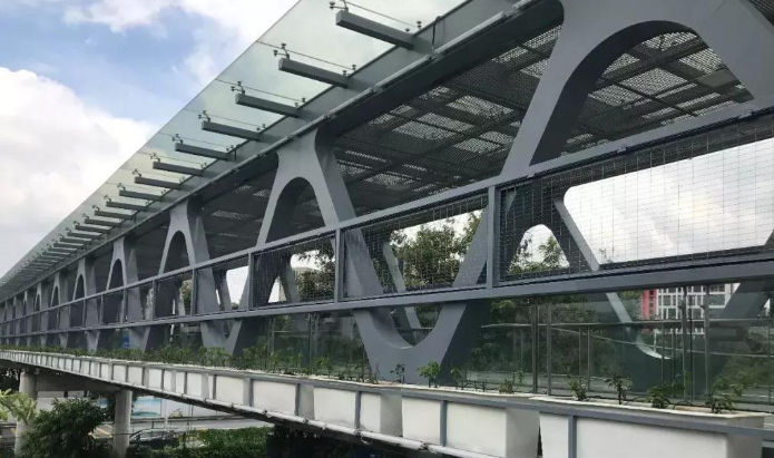 文昌论管桁架结构工程弯管加工防锈处理的方法